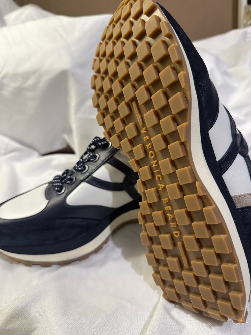 Veronica Beard Valentina Sneaker W/Size 8.5 
Color: Navy Multi - Picture 7 of 10